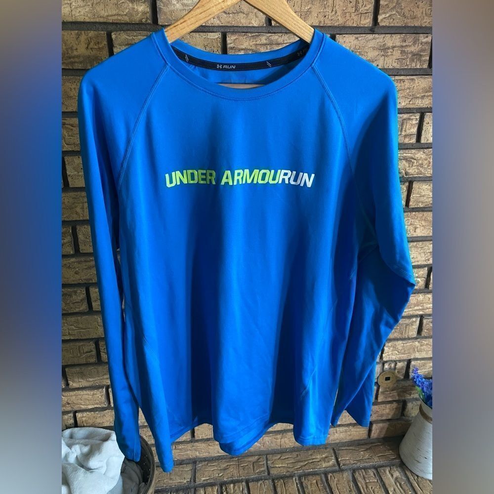 Under armour long sleeve‎
